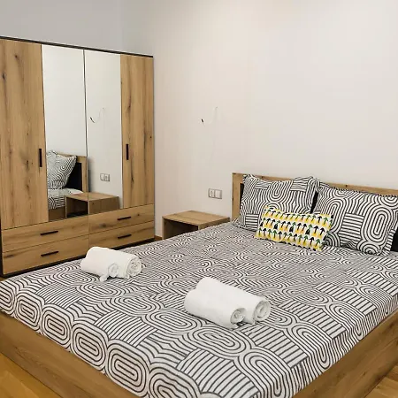 Apartment Modern Elegance In - Spacious 3-bedroom By Flat Mаnаger Varna
